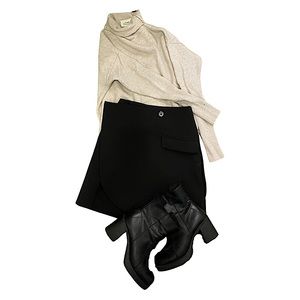 Aritzia Wilfred Knit (yarn) Turtleneck